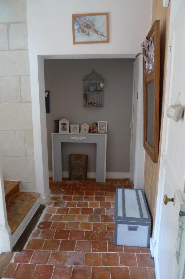 La Douceur Saumuroise Avec Petit Dejeuner Exterior foto